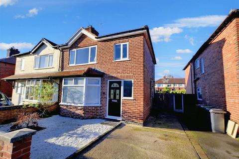 3 bedroom semi-detached house for sale, Georgina Road, Beeston