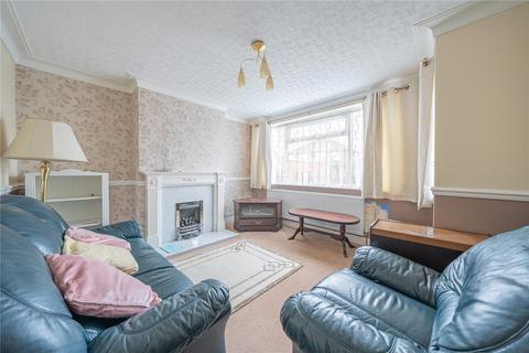 3 bedroom semi-detached house for sale, Gipton Wood Road, Leeds, West Yorkshire