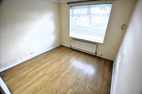 19 Park Way, Feltham, TW14 9DH