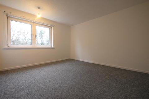 2 bedroom flat to rent, Friars Croft, Kirkintilloch