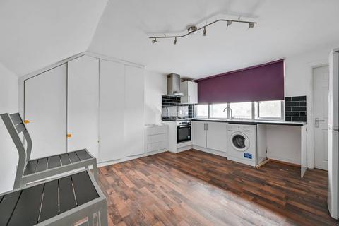 Studio for sale, April Court, Northwood Road, Thornton Heath, CR7, Thornton Heath, CR7