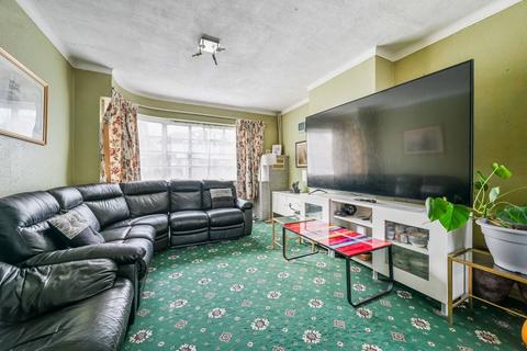 4 bedroom semi-detached house for sale, Ravensbourne Park, Catford, London, SE6