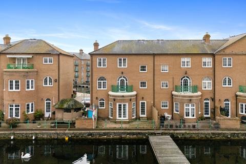 5 bedroom end of terrace house for sale, The Strand, Brighton BN2