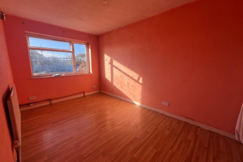 16 Highbury Gardens, Ramsgate, CT12 6QG