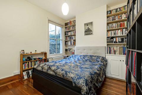 2 bedroom flat for sale, Wandsworth Bridge Road, Fulham, London, SW6