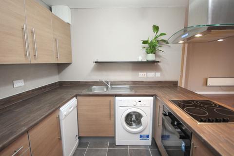 2 bedroom apartment to rent, Hall Street, St. Helens, WA10