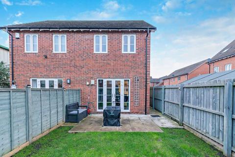 2 bedroom semi-detached house for sale, Castleford WF10