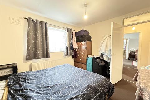 2 bedroom apartment to rent, Little Grove Field, Harlow