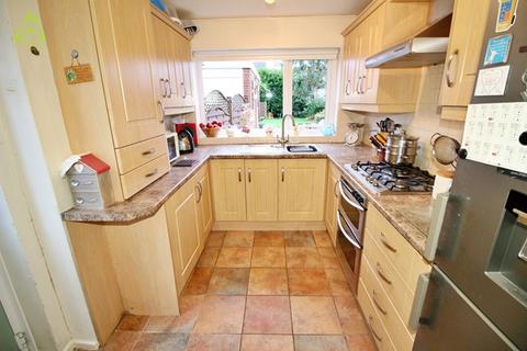 3 bedroom semi-detached house for sale, Stuart Avenue, Hindley Green, WN2 4HP