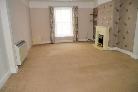 2 bedroom flat to rent, Bridge Street, Downham Market PE38