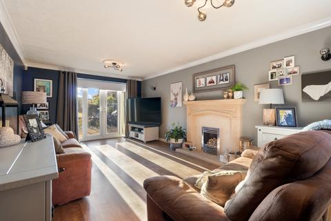 4 bedroom detached house for sale, Worcester WR5