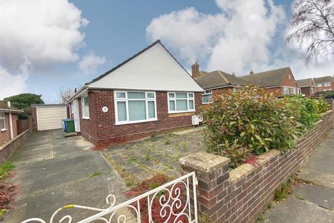 2 bedroom detached bungalow for sale, Malvern Rise, Lowestoft, Suffolk, NR32