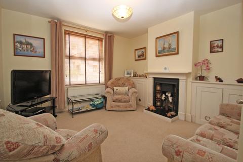 3 bedroom semi-detached house for sale, High Street, Wootton Bridge, Ryde