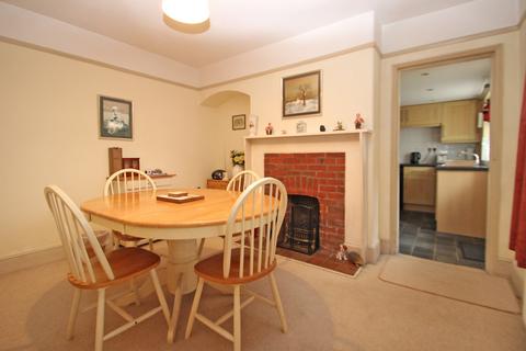 3 bedroom semi-detached house for sale, High Street, Wootton Bridge, Ryde