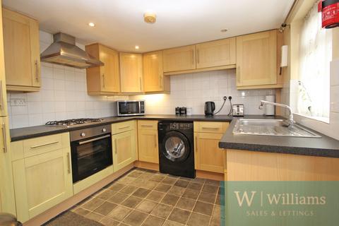 3 bedroom semi-detached house for sale, High Street, Wootton Bridge, Ryde