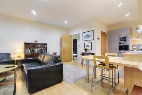 2 bedroom apartment for sale, Castlebank Place, Glasgow, G11