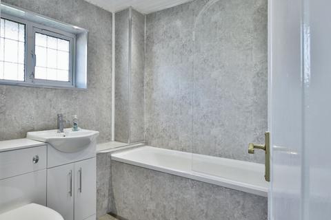 36 Abingdon Garth, Bransholme, Hull, HU7 4LA