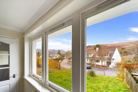 3 bedroom end of terrace house for sale, 27 Glenview, Dalmally, Argyll