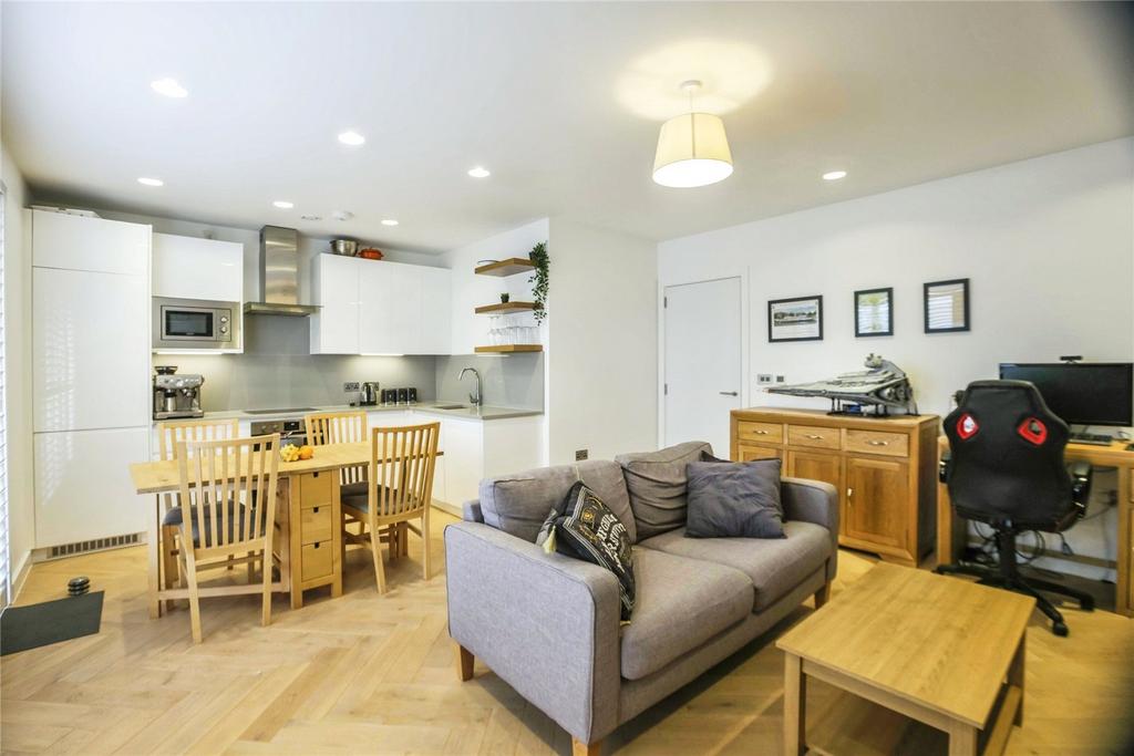 Living Room/Kitchen