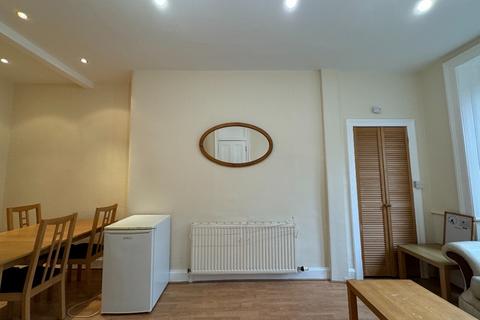 1 bedroom flat to rent, Gibson Terrace, Fountainbridge, Edinburgh, EH11