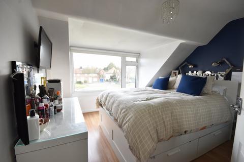 2 bedroom maisonette for sale, Salfords, Surrey, RH1