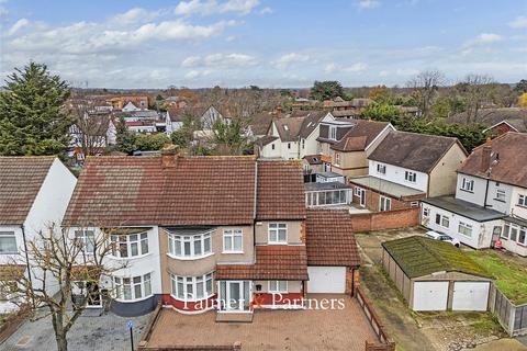 4 bedroom semi-detached house for sale, Hillview Avenue, Hornchurch, RM11