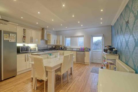 4 bedroom detached house for sale, Holland on Sea CO15