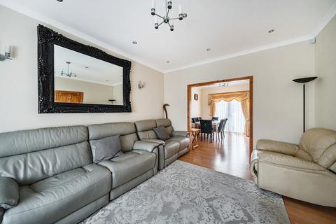 5 Rannock Avenue, London, NW9 7JN