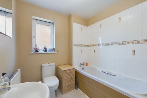 7 Baradene Lane, Rushwick, Worcester, WR2 5TL