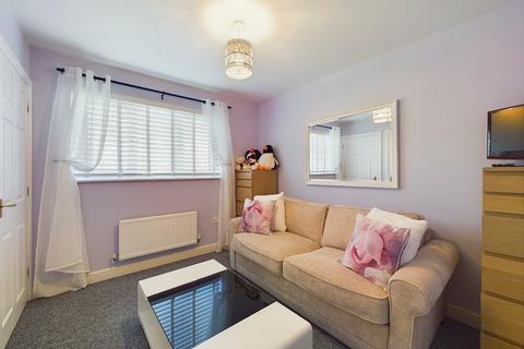 7 Baradene Lane, Rushwick, Worcester, WR2 5TL
