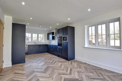 undefined, Tenterden Road, Appledore
