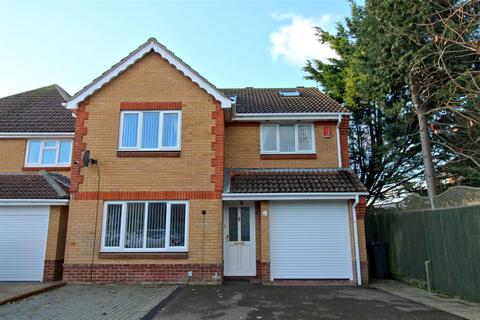 5 bedroom detached house for sale, Wilkinson Way, Seaford