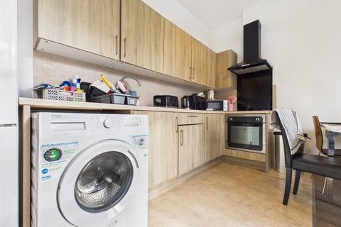 5 bedroom terraced house to rent, Old Shoreham Road, Brighton, BN1