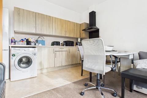 5 bedroom terraced house to rent, Old Shoreham Road, Brighton, BN1