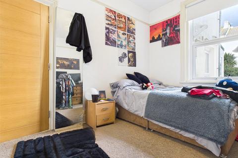5 bedroom terraced house to rent, Old Shoreham Road, Brighton, BN1