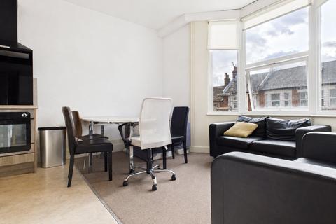5 bedroom terraced house to rent, Old Shoreham Road, Brighton, BN1