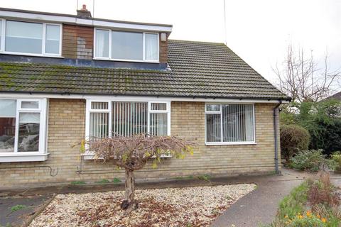 3 bedroom semi-detached bungalow for sale, Inglemire Lane, Kingston Upon Hull