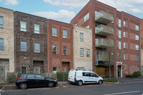 3 bedroom terraced house for sale, Oxhey Drive, Watford, Hertfordshire, WD19