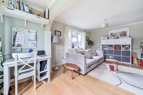 2 bedroom semi-detached house for sale, Windsor,  Berkshire,  SL4