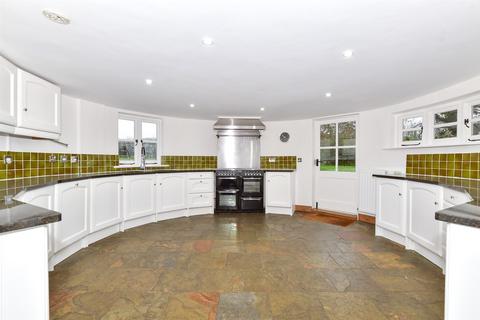 4 bedroom semi-detached house for sale, Hale Street, East Peckham, Tonbridge, Kent