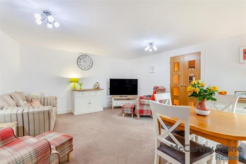 1 bedroom flat for sale, Bailey Court, New Writtle Street, Chelmsford