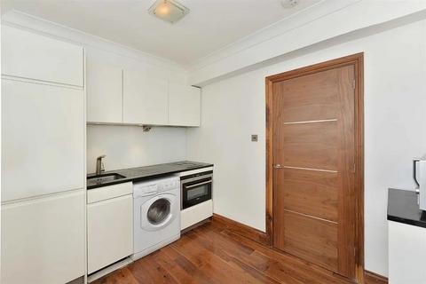 2 bedroom flat to rent, Lancaster Gate, London W2