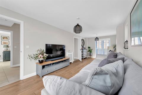 8 Chartwell Lane, Longfield, DA3 7AY