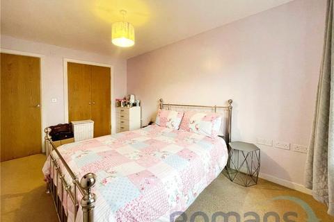 2 bedroom apartment for sale, Waggoners Walk, Aldershot, Hampshire