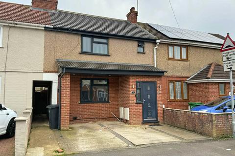 3 bedroom terraced house for sale, Beaumont Road, Slough, Berkshire, SL2