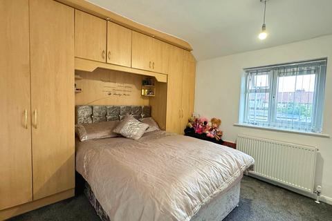 56 Beaumont Road, Slough, SL2 1NG