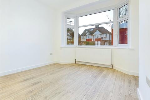 3 bedroom house to rent, Lyncroft Gardens, Hounslow