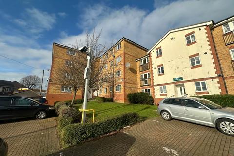 2 bedroom flat for sale, Seamarks Court, Luton LU4