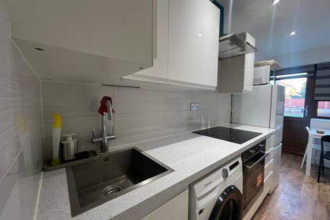 1 bedroom apartment to rent, College Hill Road, Harrow HA3