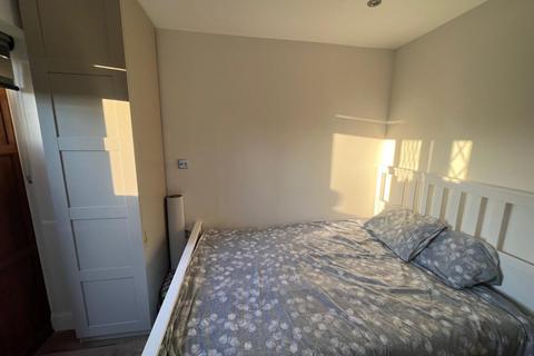 1 bedroom apartment to rent, College Hill Road, Harrow HA3